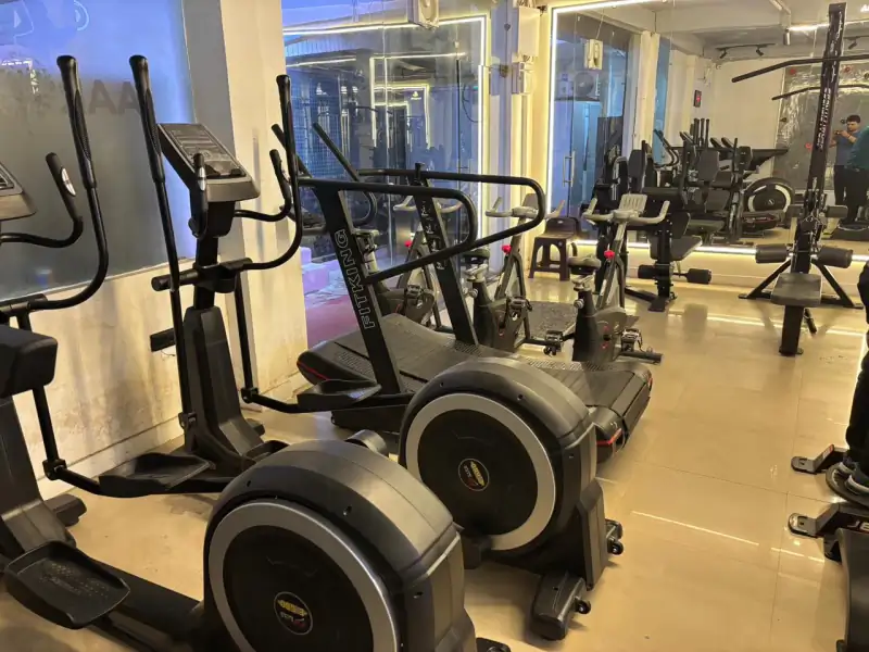 Overhead Press at AaroGym – Top Gym in Gonda, Uttar Pradesh